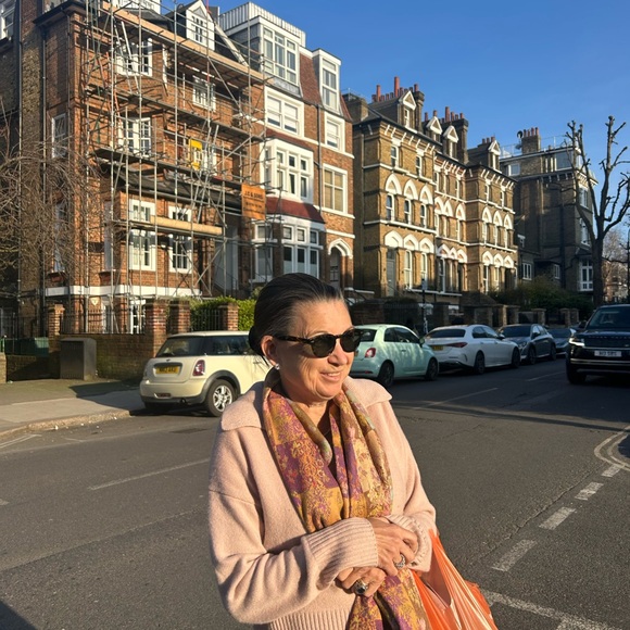 Hello! - Picture 2 of 3